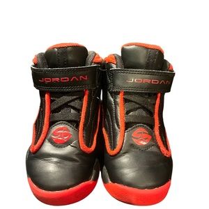 Jordan Pro Strong Shoes Toddler Black Red Sneakers DC7910-006 Size 9C